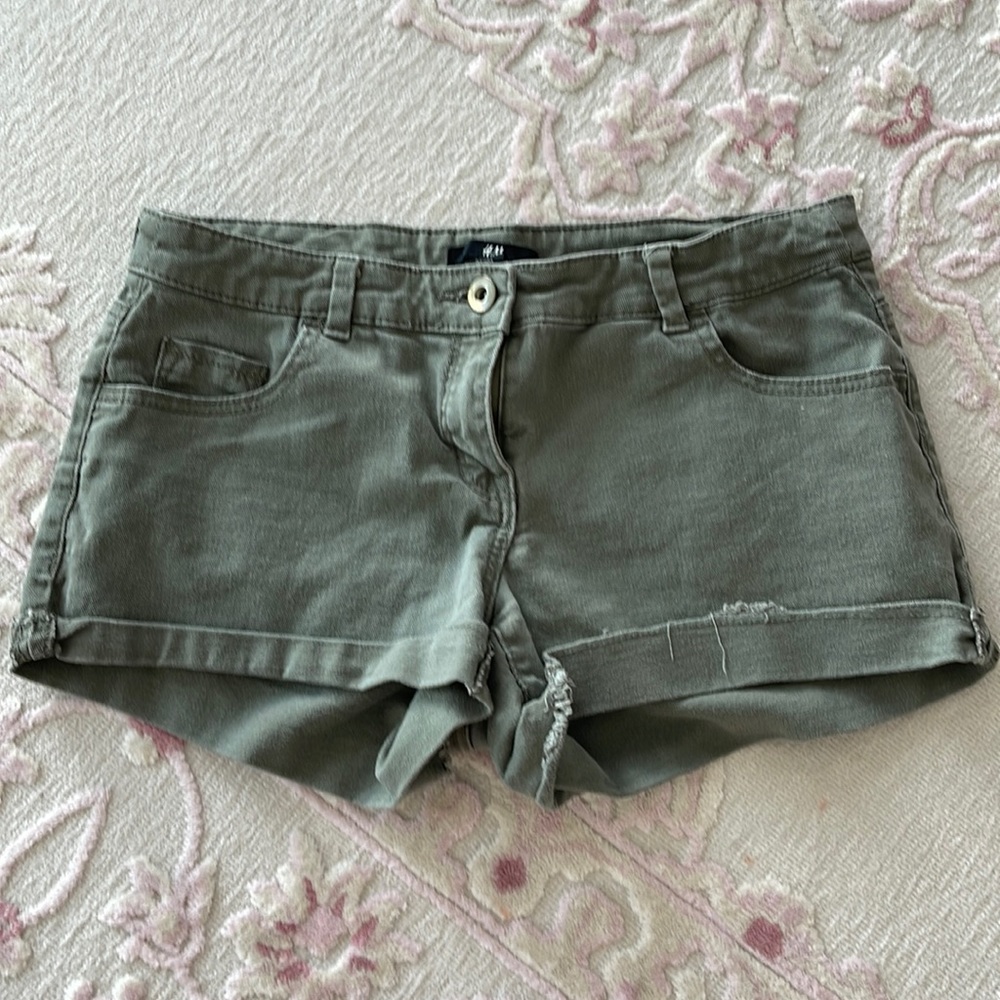 H&M shorts